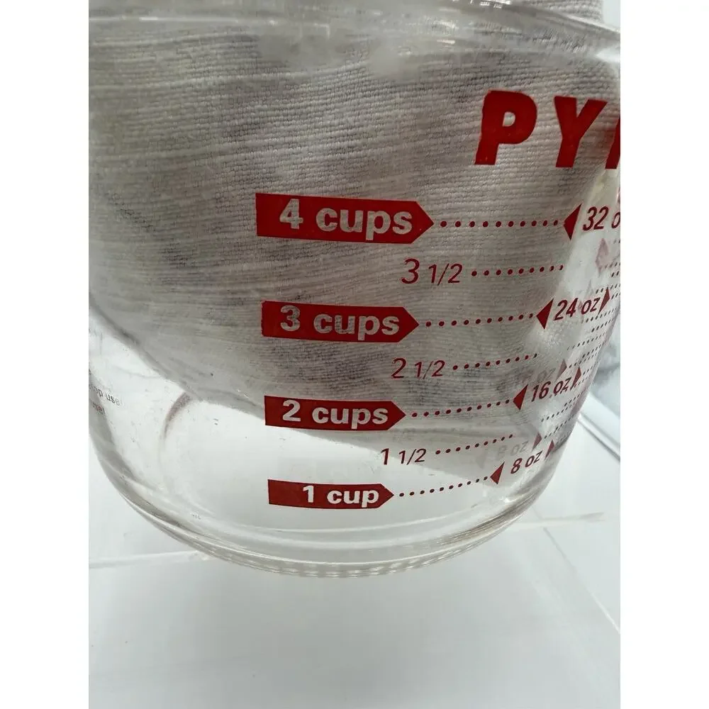 Vintage Pyrex Measuring Cup 1000 ml 4 Cup Red Made in USA